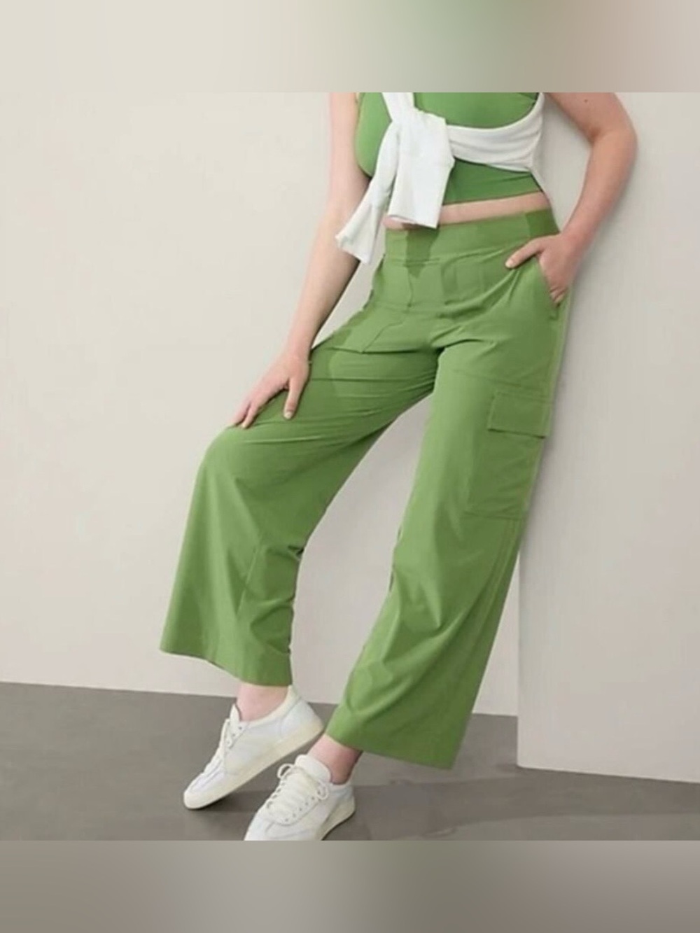Athleta Brooklyn Heights High Rise Cargo Pant, Wide Leg, Baja Green; EUC, Sz. 8 - Picture 2 of 15